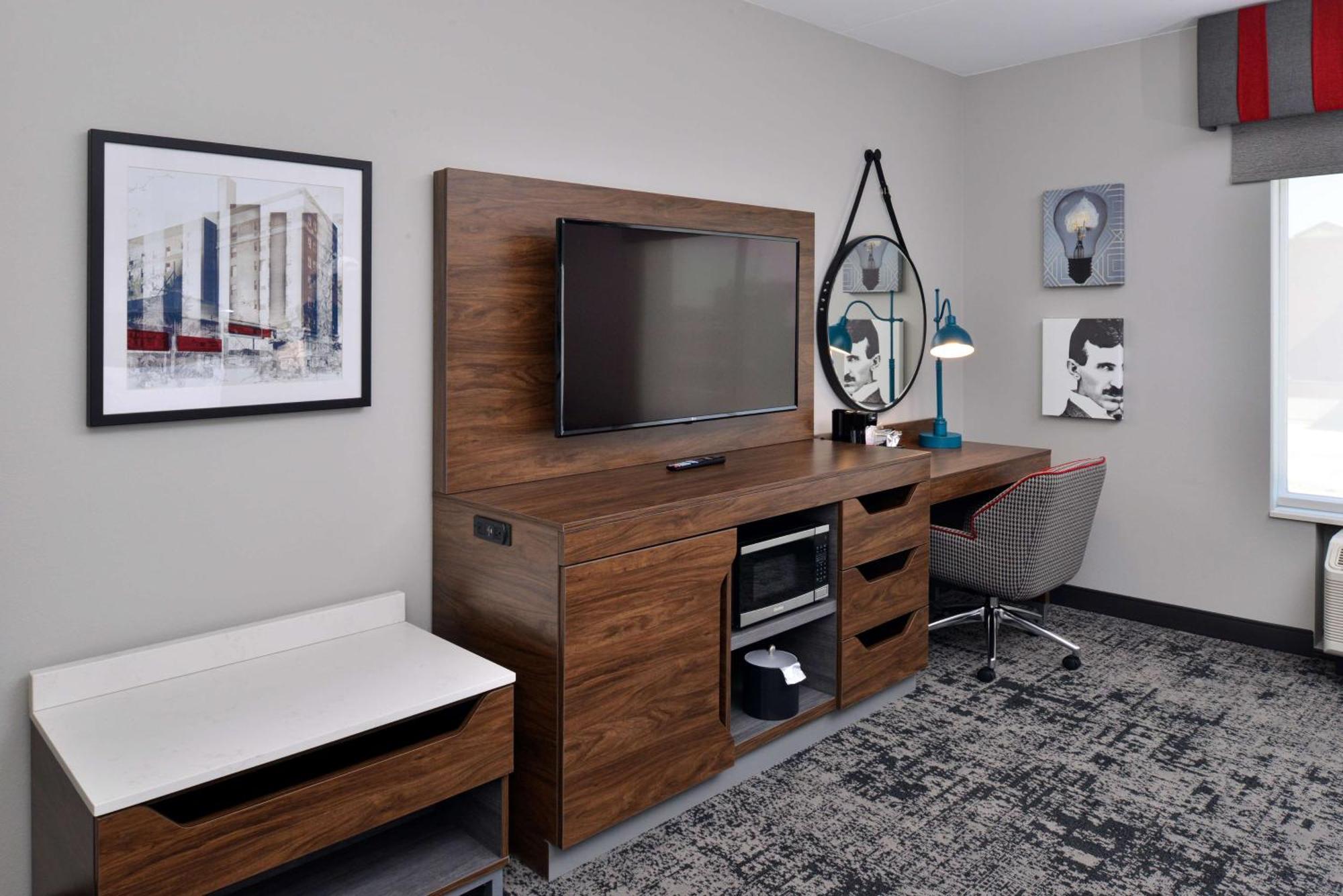 Hampton Inn & Suites Greensboro Downtown, Nc Екстер'єр фото